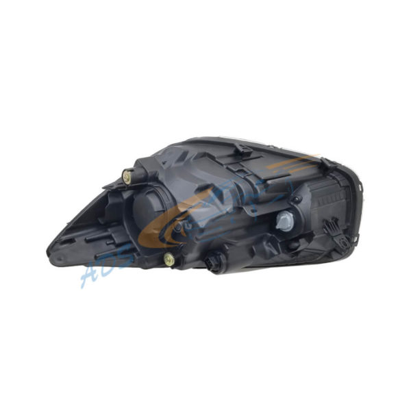 Picanto 2012 Head Lamp Right Side Dark NOT UK TYPE 2 921021Y010