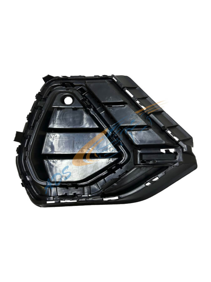 fog lamp grille right side q3 2019 s - line 1